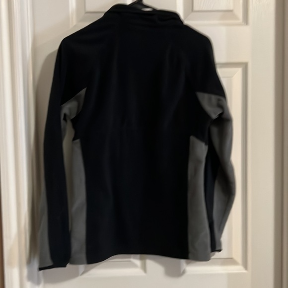 Columbia jacket (xs), vest (s) t shirt (s) - Picture 9 of 11